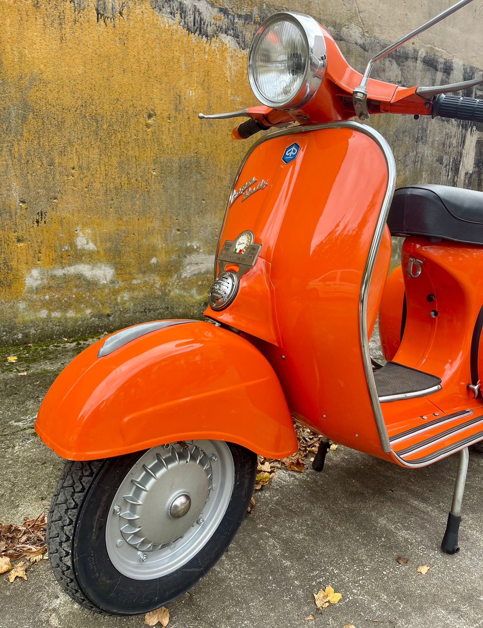 Vespa Rally 180, Baujahr 1968 - Bild #4 Vespa Rally 180, Baujahr 1968 - Bild #4