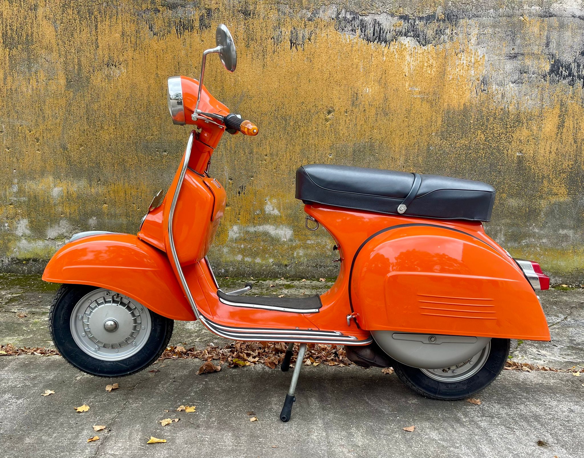 Vespa Rally 180, Baujahr 1968 - Bild #5 Vespa Rally 180, Baujahr 1968 - Bild #5