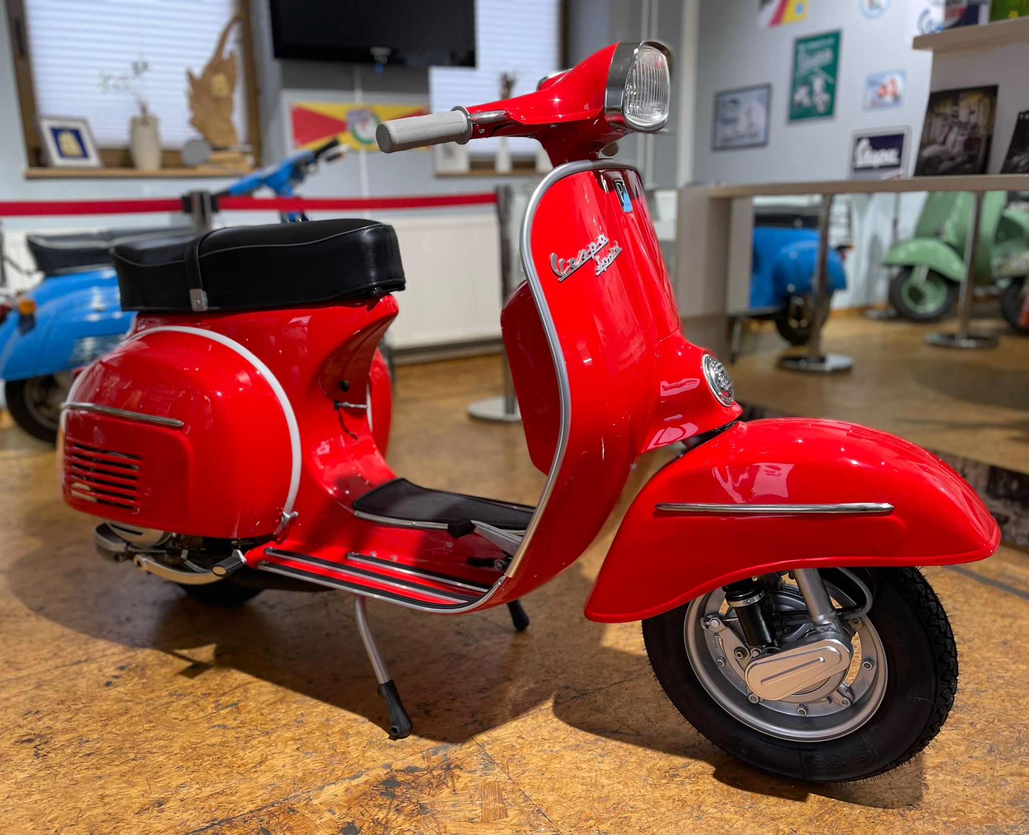 Spanische Vespa Sprint mit PX-Lusso Motor - Bild #2 Spanische Vespa Sprint mit PX-Lusso Motor - Bild #2