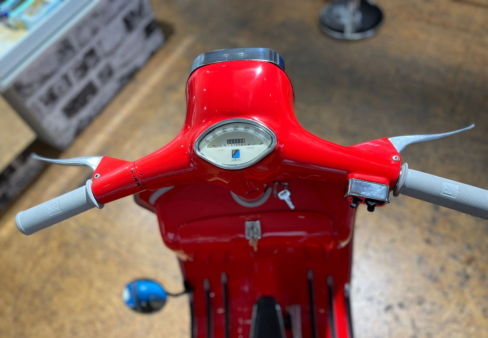 Spanische Vespa Sprint mit PX-Lusso Motor - Bild #5 Spanische Vespa Sprint mit PX-Lusso Motor - Bild #5