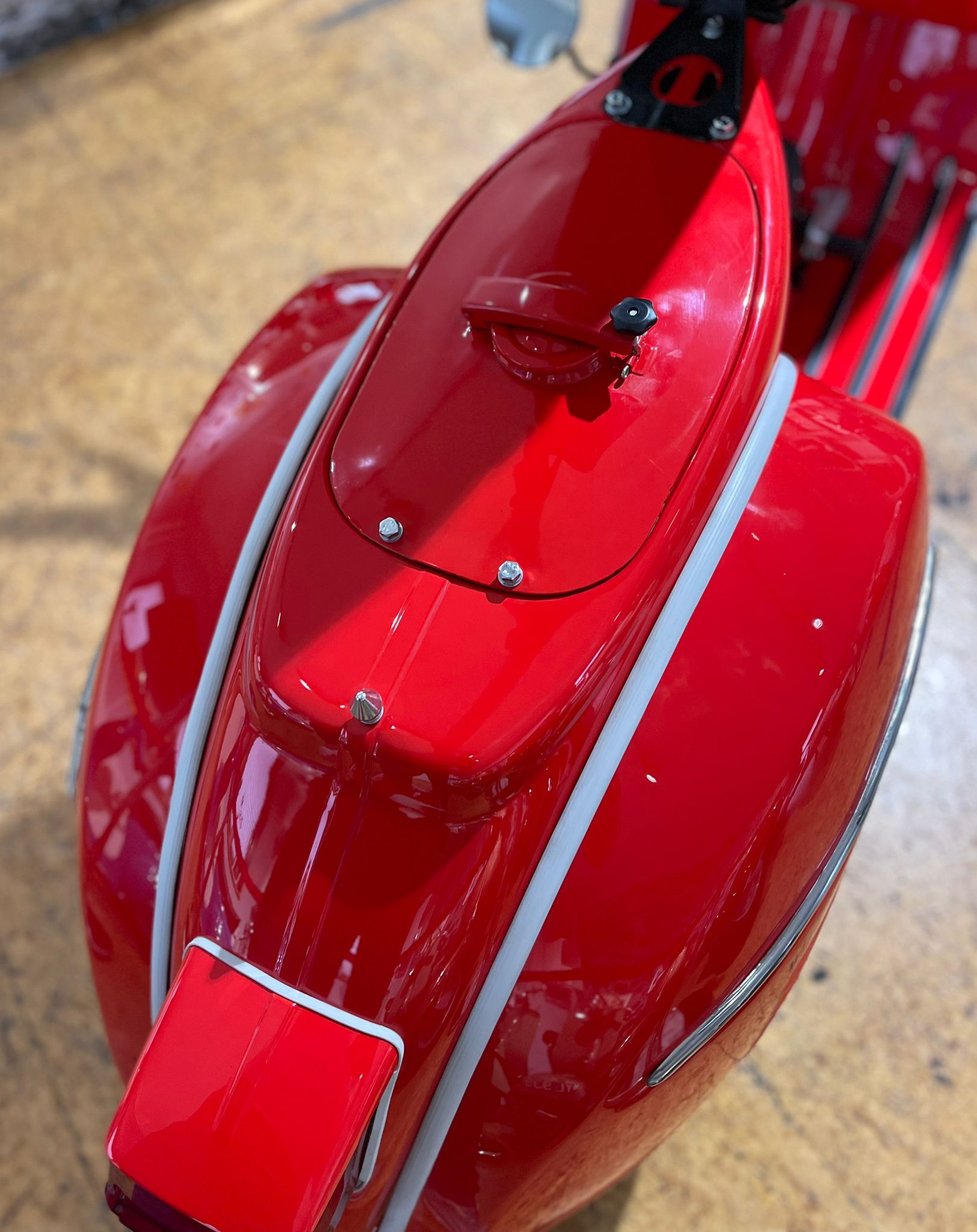 Spanische Vespa Sprint mit PX-Lusso Motor - Bild #9 Spanische Vespa Sprint mit PX-Lusso Motor - Bild #9