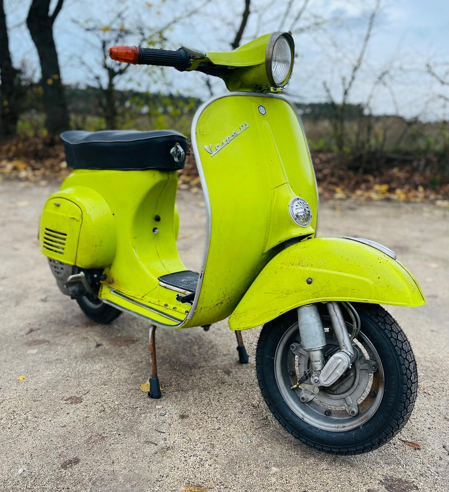 Vespa 125 Primavera in Mela Verde - Bild #1 Vespa 125 Primavera in Mela Verde - Bild #1