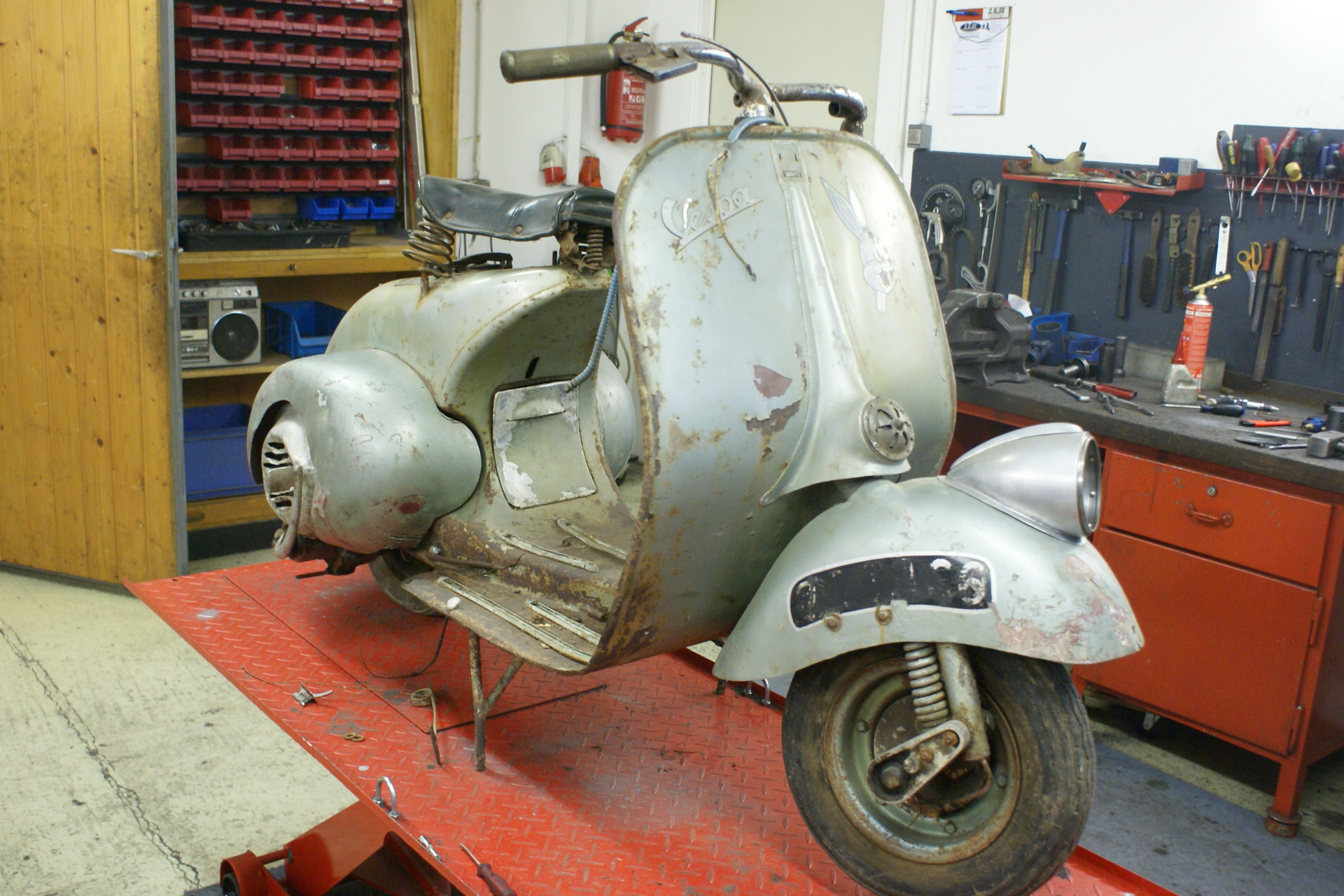 Galerien Vespas bis Baujahr 1960 - Bild #23 Galerien Vespas bis Baujahr 1960 - Bild #23