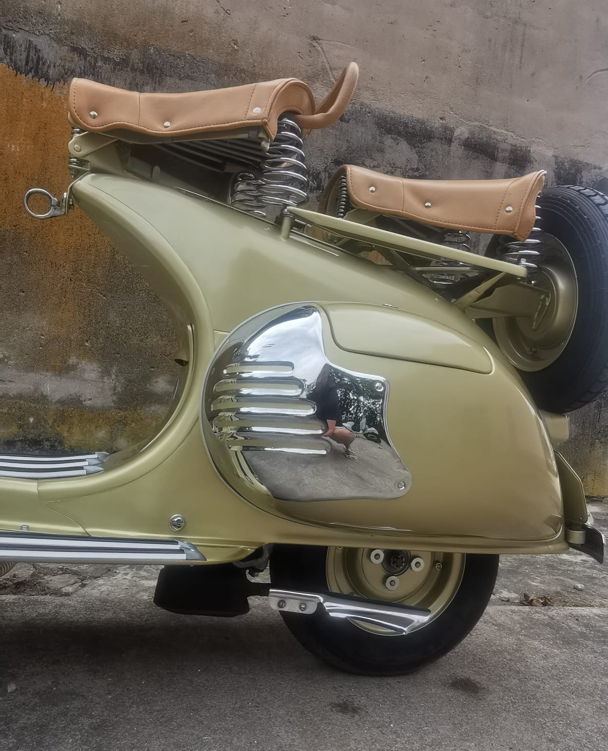 Hoffmann Königin, Baujahr 1954, restauriert - Bild #1 Hoffmann Königin, Baujahr 1954, restauriert - Bild #1