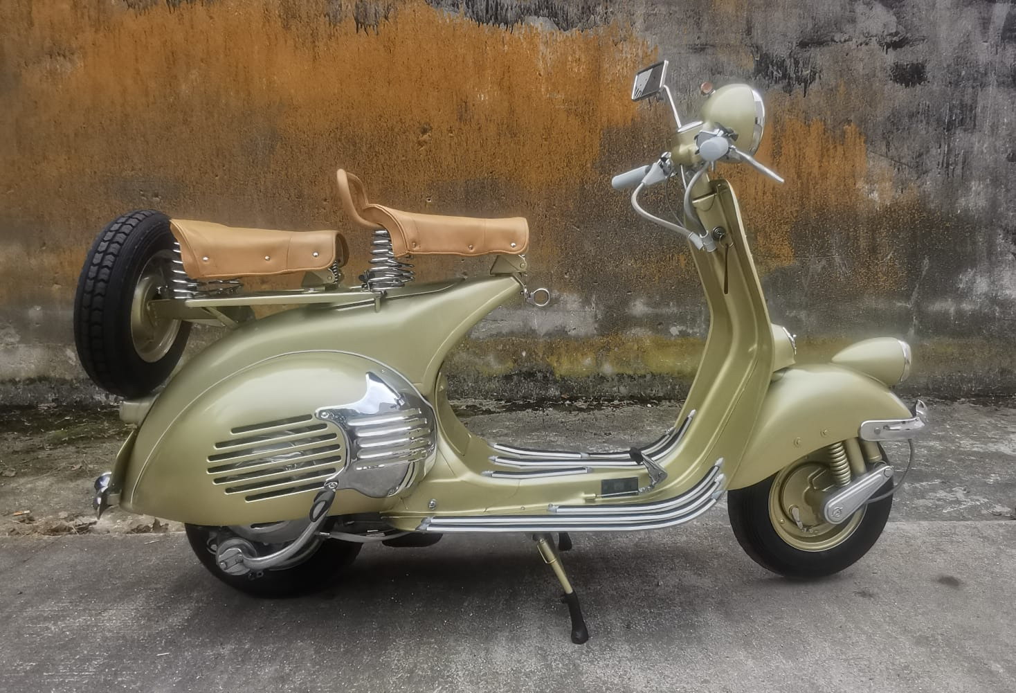 Hoffmann Königin, Baujahr 1954, restauriert - Bild #2 Hoffmann Königin, Baujahr 1954, restauriert - Bild #2