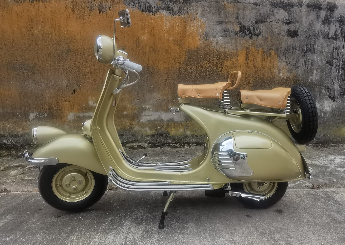 Hoffmann Königin, Baujahr 1954, restauriert - Bild #3 Hoffmann Königin, Baujahr 1954, restauriert - Bild #3