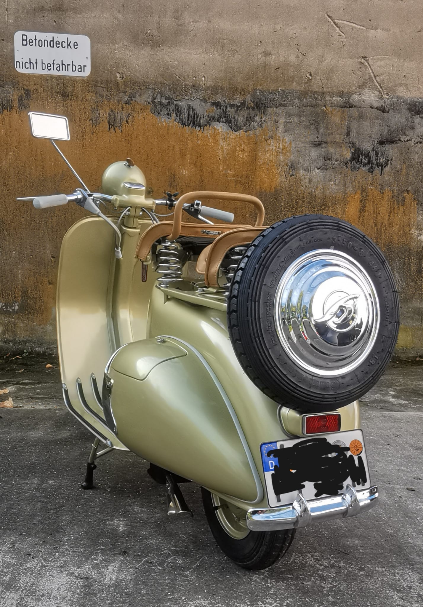 Hoffmann Königin HC, Baujahr 1954, restauriert - Bild #4 Hoffmann Königin HC, Baujahr 1954, restauriert - Bild #4