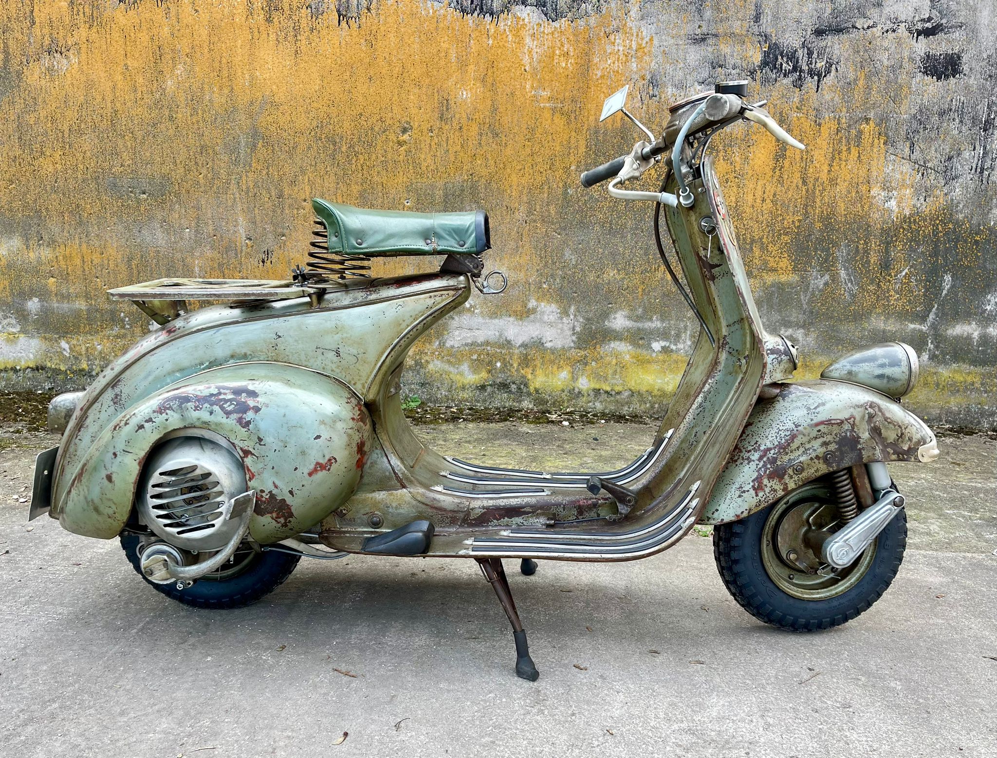 Hoffmann-Vespas überarbeitet - Bild #7 Hoffmann-Vespas überarbeitet - Bild #7