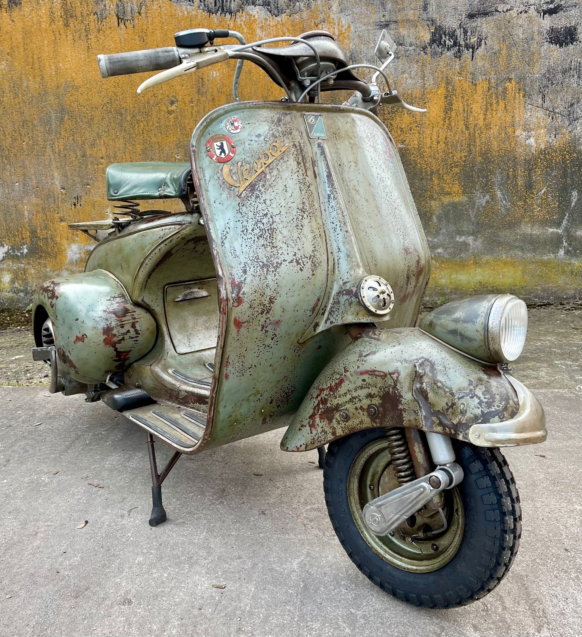 Hoffmann-Vespas überarbeitet - Bild #8 Hoffmann-Vespas überarbeitet - Bild #8