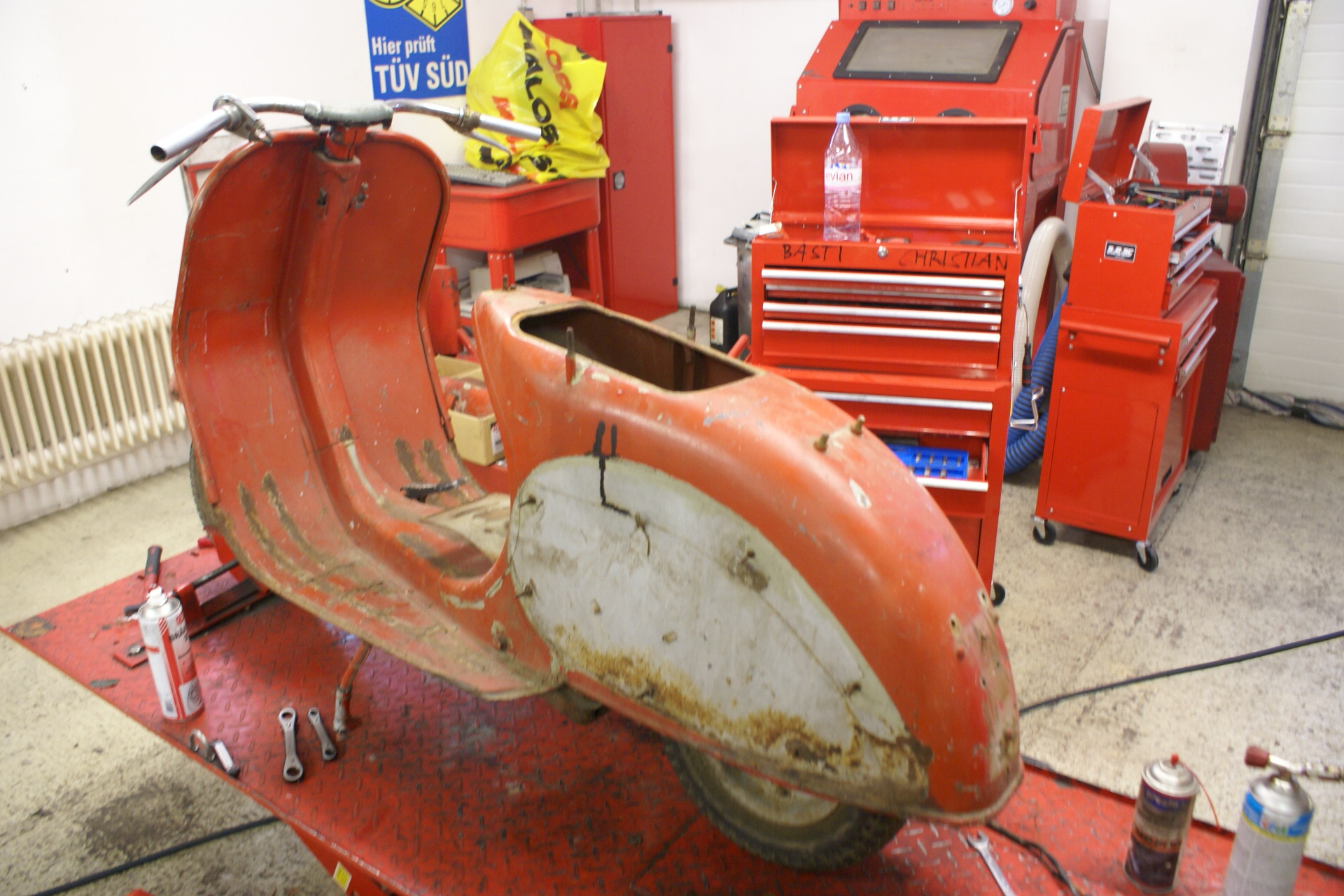 Bilderserie Restauration Vespa VM - Bild #2 Bilderserie Restauration Vespa VM - Bild #2