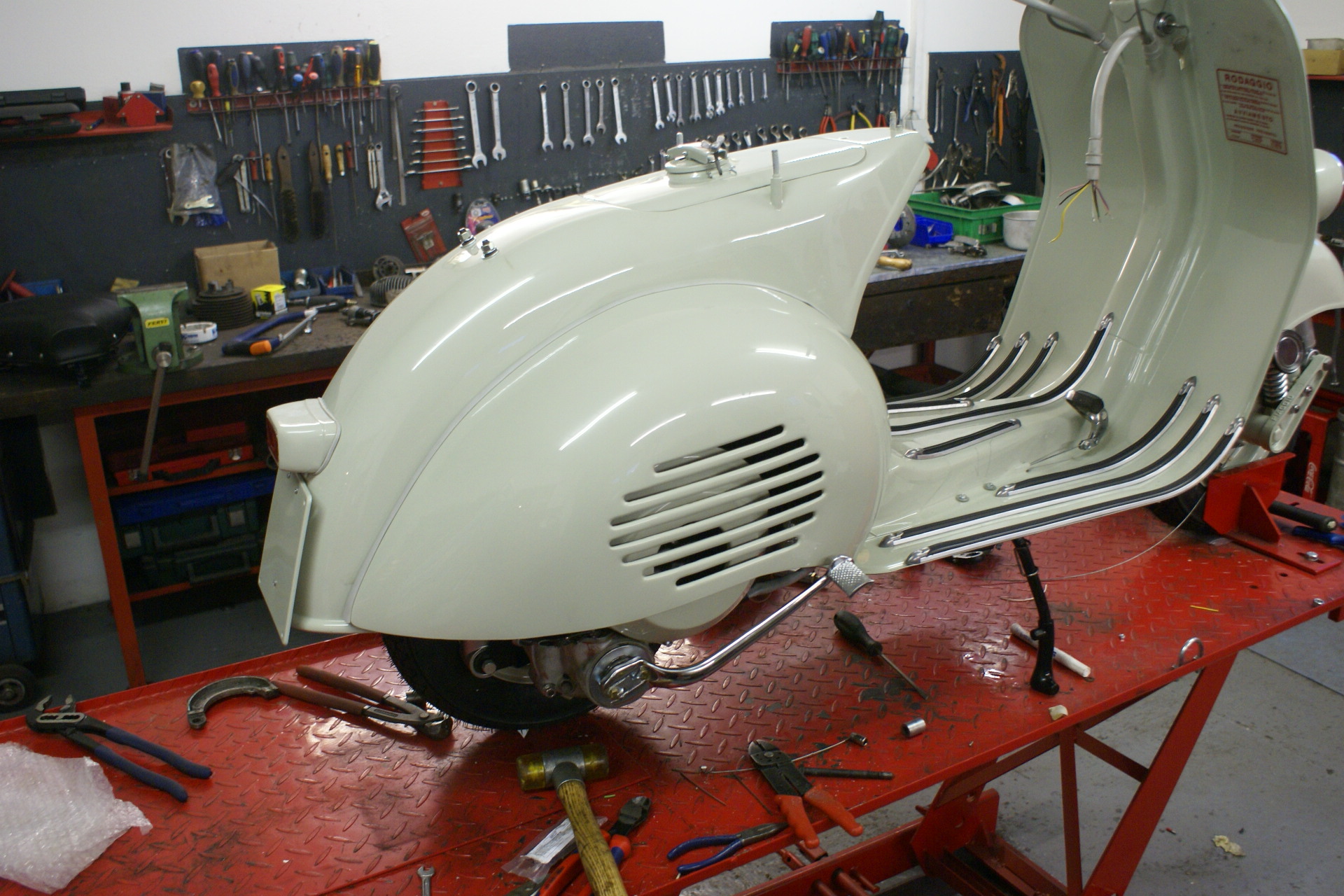 Bilderserie Restauration Vespa VM - Bild #11 Bilderserie Restauration Vespa VM - Bild #11