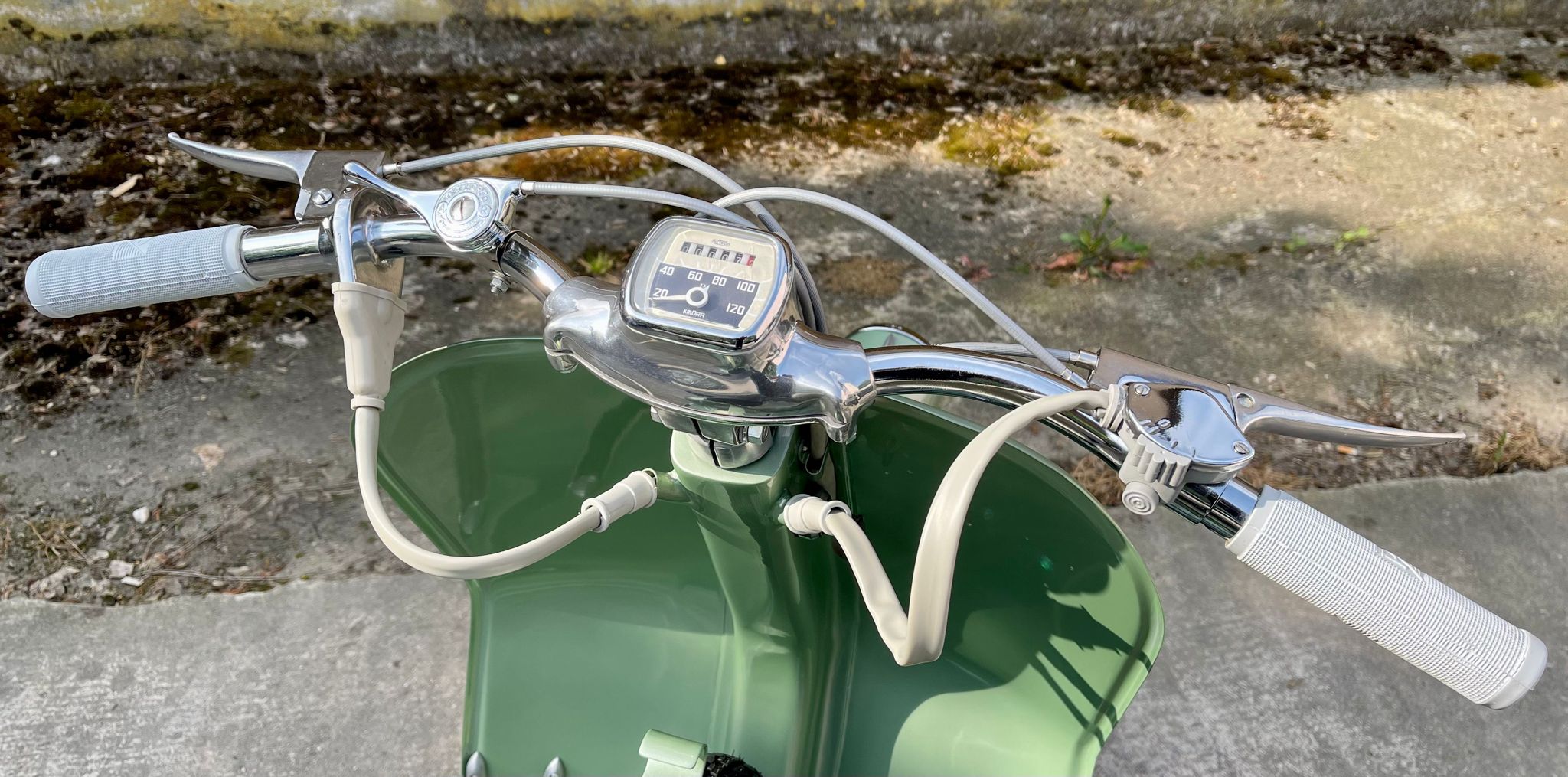 Erste Serie Sei Giorni Replica mit Pinasco-Motor - Bild #2 Erste Serie Sei Giorni Replica mit Pinasco-Motor - Bild #2