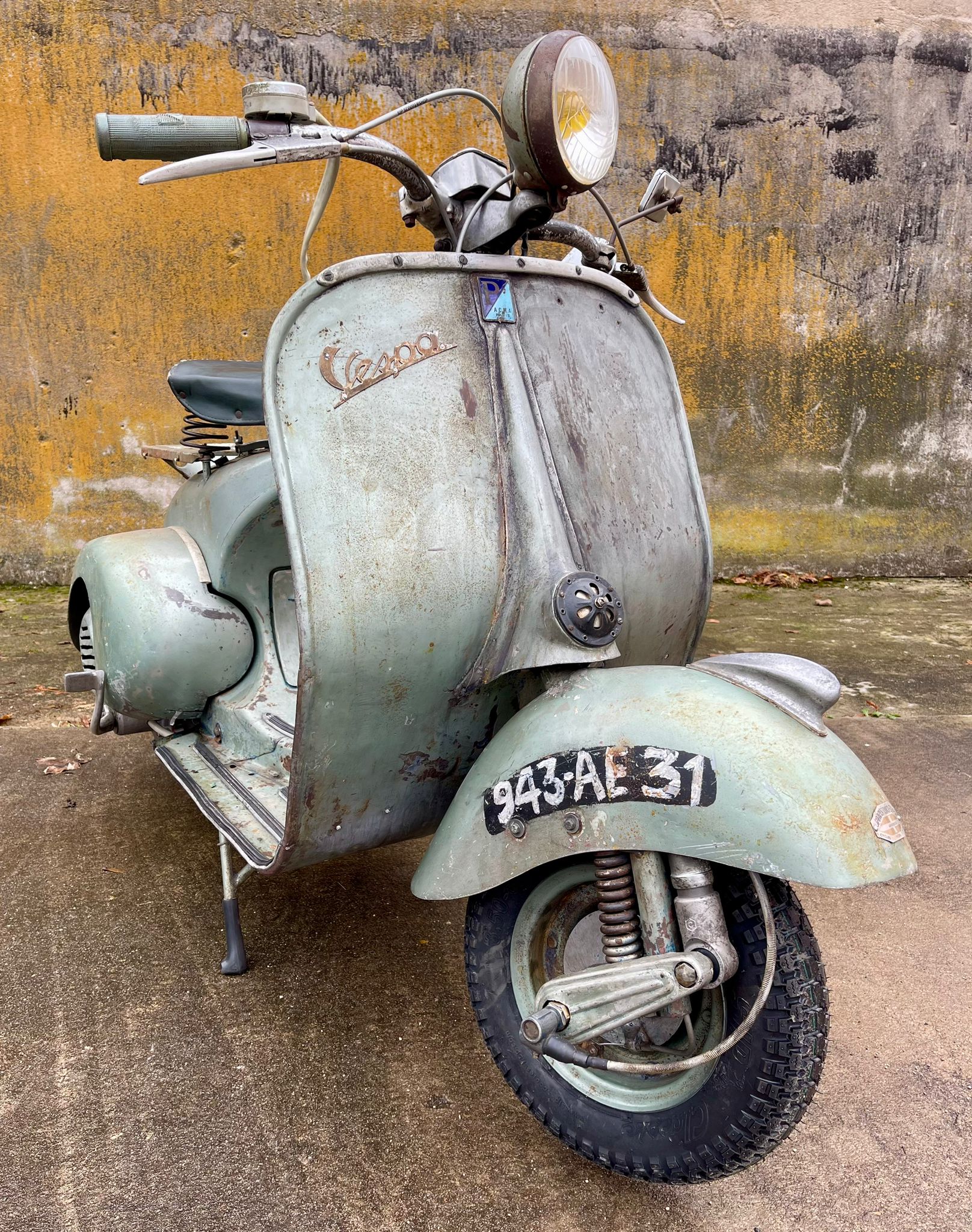 Vespa ACMA 1951 überarbeitet - Bild #7 Vespa ACMA 1951 überarbeitet - Bild #7