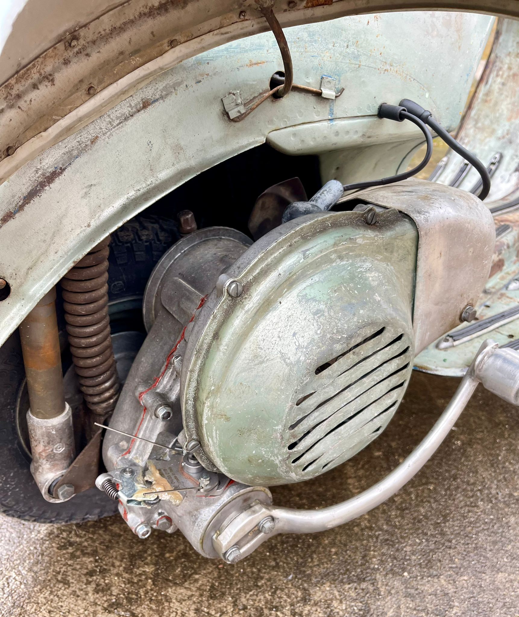 Vespa ACMA 1951 überarbeitet - Bild #8 Vespa ACMA 1951 überarbeitet - Bild #8