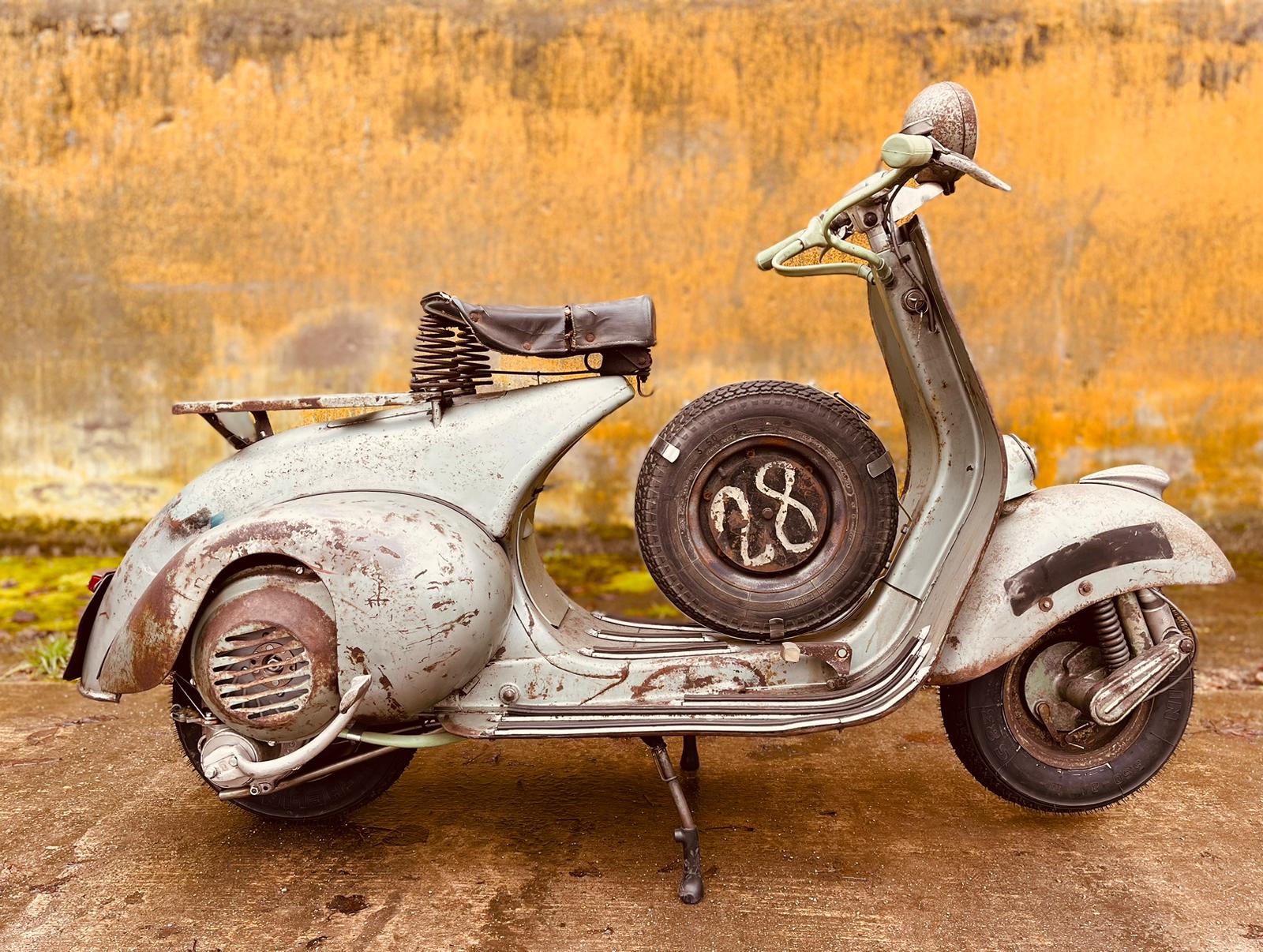 Vespa ACMA Paris Baujahr 1952 - Bild #3 Vespa ACMA Paris Baujahr 1952 - Bild #3