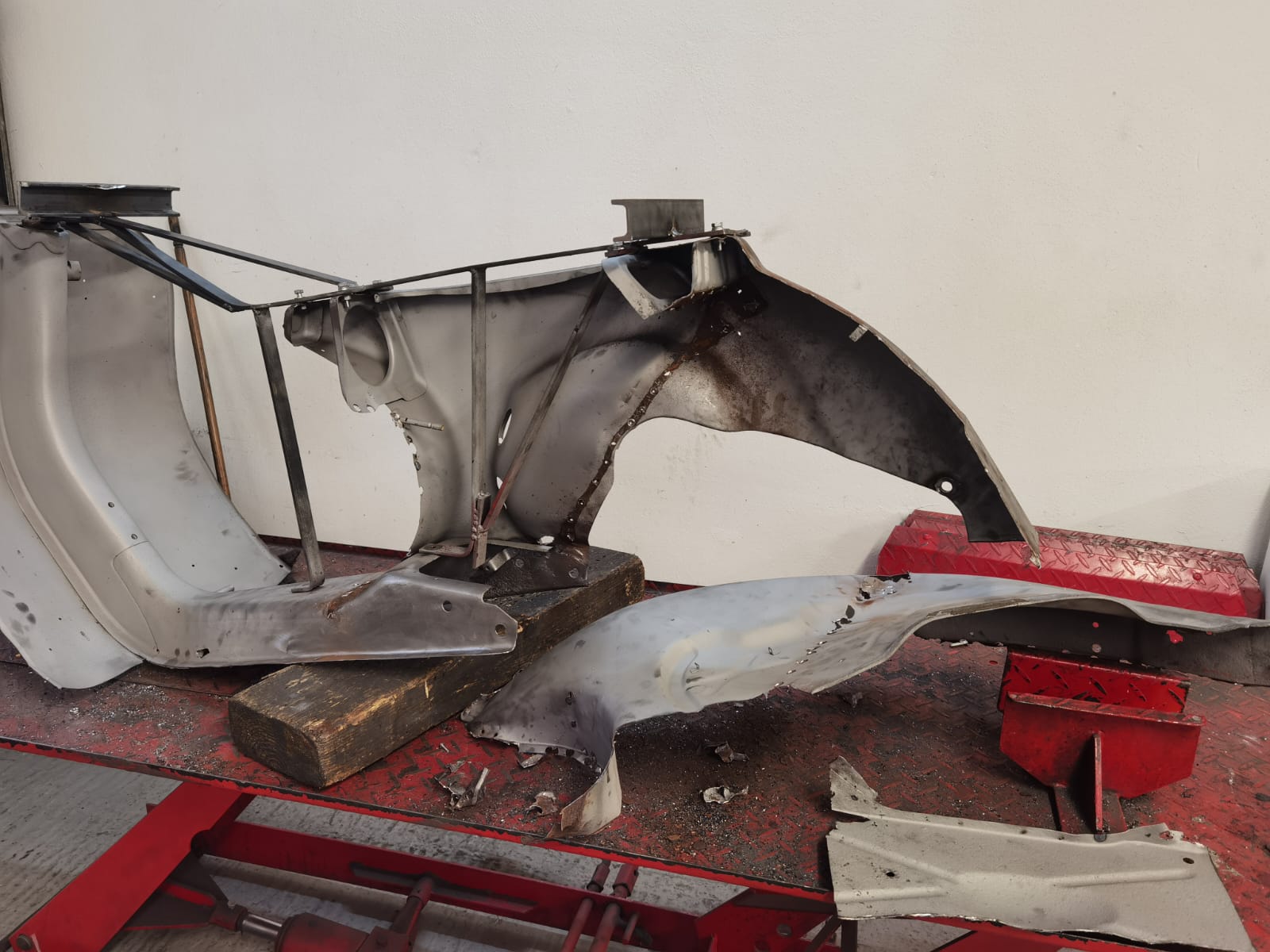 Karosserie- und Blecharbeiten - Bild #3 Karosserie- und Blecharbeiten - Bild #3