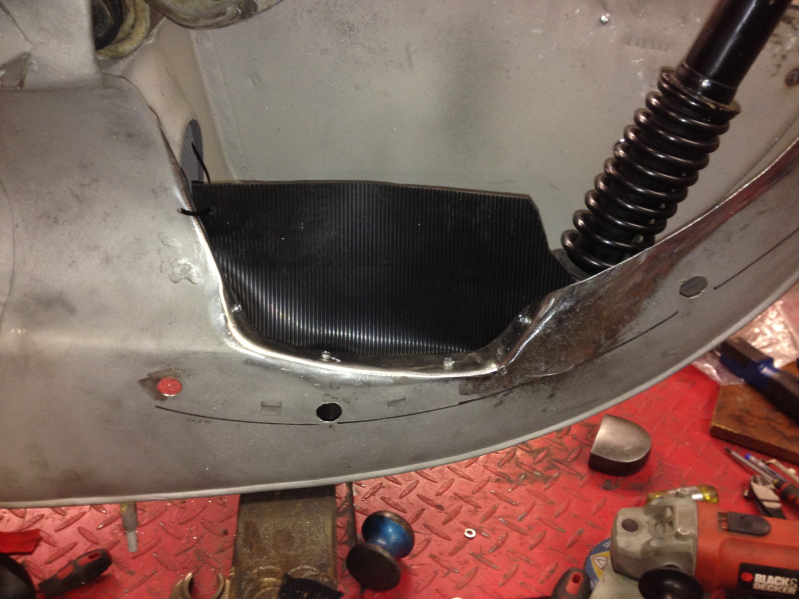 Karosserie- und Blecharbeiten - Bild #11 Karosserie- und Blecharbeiten - Bild #11