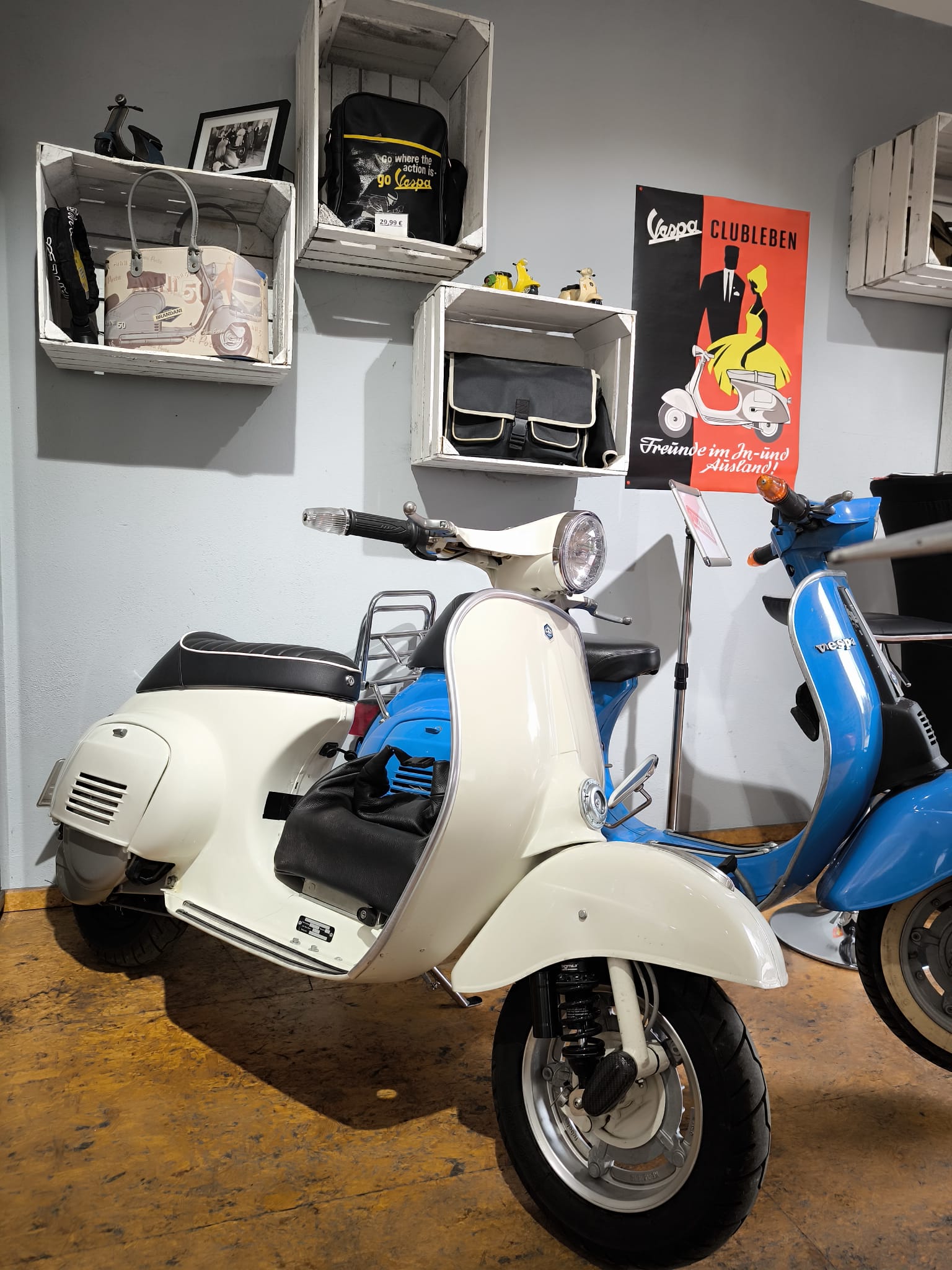 Prosimo-Elektroumbausätze für Smallframe-Vespas verfügbar - Bild #1 Prosimo-Elektroumbausätze für Smallframe-Vespas verfügbar - Bild #1