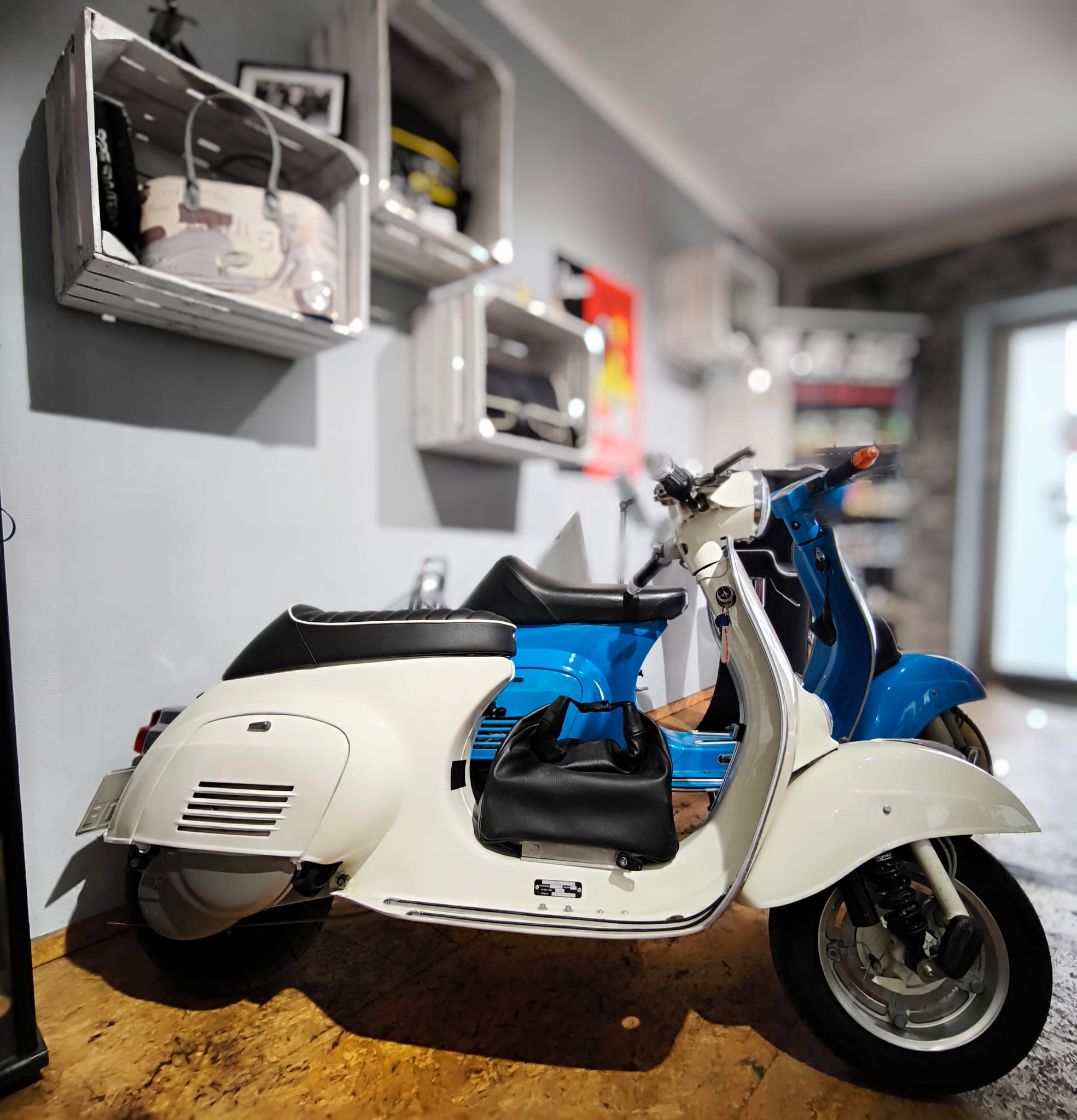 Prosimo-Elektroumbausätze für Smallframe-Vespas verfügbar - Bild #2 Prosimo-Elektroumbausätze für Smallframe-Vespas verfügbar - Bild #2